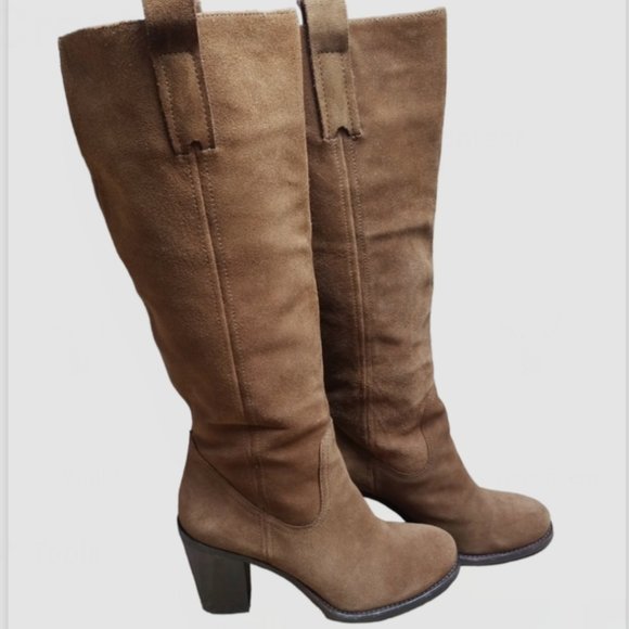 BCBG GENERATION Women's Suede Knee High Morch BOOTS Sz 7B/37 - Picture 1 of 12